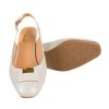Dámské béžové lodičky s otevřenou patou a ozdobnou sponou na špici Letizia 6