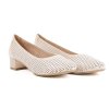 Dámské krémové perforované lodičky Caprice 2