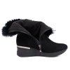 Dámské černé polokozačky na moderním klínku s králíkem 6