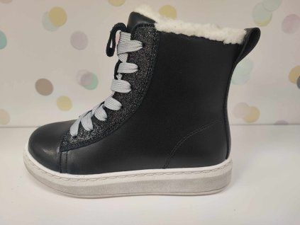 Protetika dětská obuv (Velikost 37)