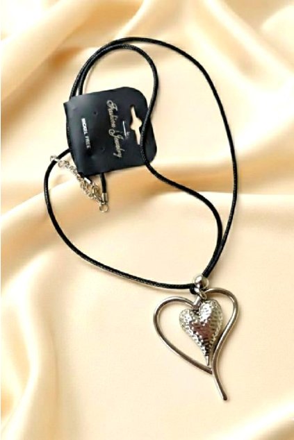 Stylový dámský náhrdelník