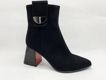0085 685 BLACK SUEDE