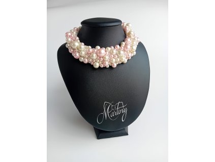 Dámsky perlový náhrdelník