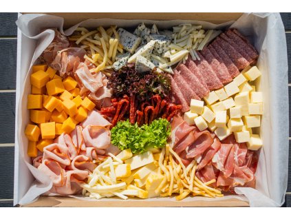 SÝROVÝ A UZENINOVÝ BOX