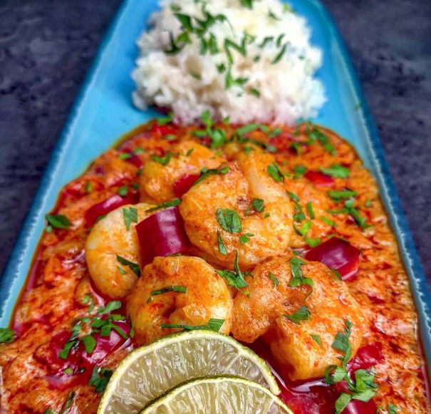 Krevetové curry s lepkavou rýží