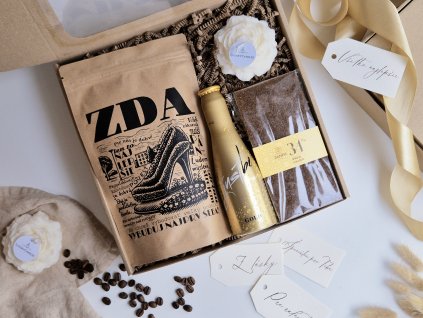 Darček pre ženu Káva a kvet