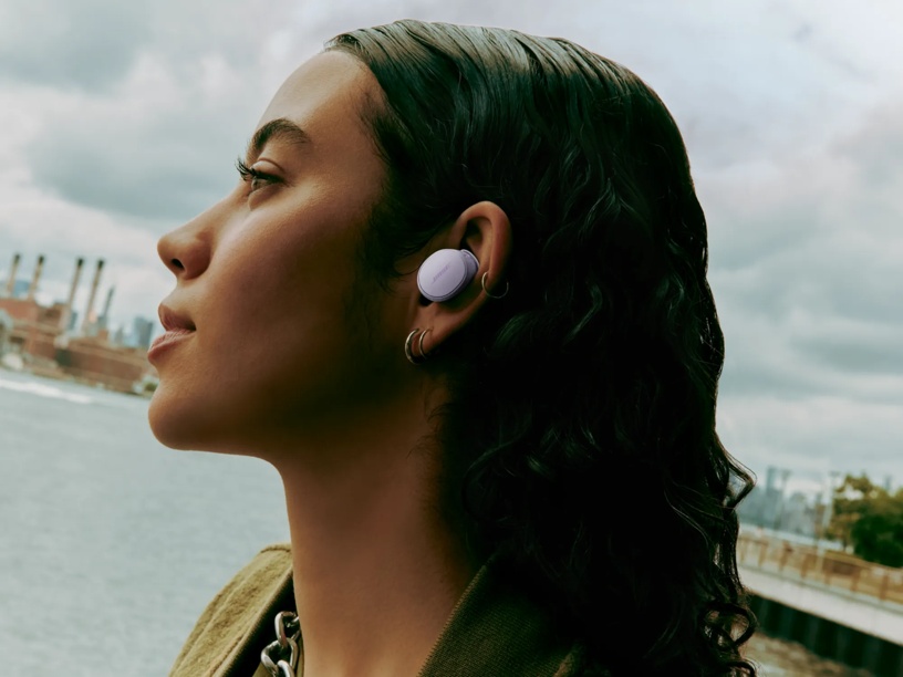 Bose představilo nové sluchátka do uší QuietComfort Earbuds