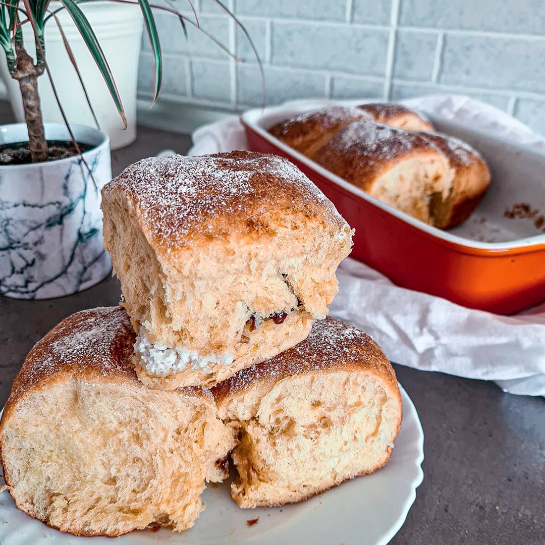 Proteinové buchty s arašídovým krémem