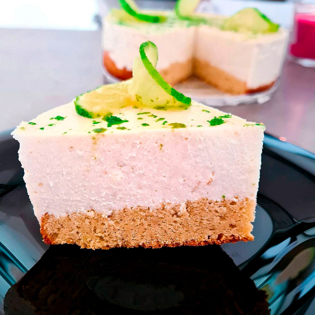 LIMETKOVÝ PROTEINOVÝ CHEESECAKE