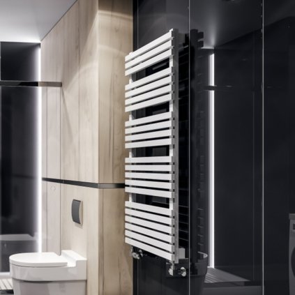 Koupelnový radiátor Coburg C 15050 / bílá RAL 9016 (152,5x57,5 cm)