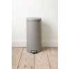 NewIcon Pedal Bin, 30L Mineral Concrete Grey 8710755119187 Brabantia 96dpi 1000x1000px 7 NR 14250