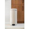 NewIcon Pedal Bin, 30L Soft Beige 8710755149962 Brabantia 96dpi 2000x2000px 9 NR 40537