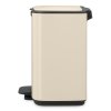 Bo Pedal Bin, 4L Soft Beige 8710755237829 Brabantia 96dpi 2000x2000px 9 NR 49636