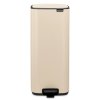 Bo Pedal Bin, 30L Soft Beige 8710755238123 Brabantia 96dpi 2000x2000px 9 NR 49461
