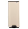 Bo Pedal Bin, 30L Soft Beige 8710755238123 Brabantia 96dpi 2000x2000px 9 NR 49462