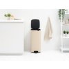 Bo Pedal Bin, 30L Soft Beige 8710755238123 Brabantia 96dpi 2000x2000px 9 NR 49257