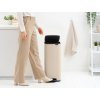 Bo Pedal Bin, 30L Soft Beige 8710755238123 Brabantia 96dpi 2000x2000px 9 NR 49258
