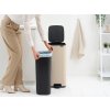 Bo Pedal Bin, 30L Soft Beige 8710755238123 Brabantia 96dpi 2000x2000px 9 NR 49260