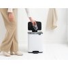 Bo Pedal Bin, 12L White 8710755236907 Brabantia 96dpi 2000x2000px 9 NR 50534