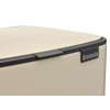 Bo Pedal Bin, 12L Soft Beige 8710755238024 Brabantia 96dpi 2000x2000px 9 NR 49654