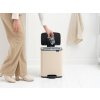 Bo Pedal Bin, 12L Soft Beige 8710755238024 Brabantia 96dpi 2000x2000px 9 NR 50553