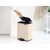 Bo Pedal Bin, 12L Soft Beige 8710755238024 Brabantia 96dpi 2000x2000px 9 NR 50555