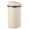 Touch Bin, 60L Soft Beige 8710755200762 Brabantia 96dpi 1000x1000px 7 NR 27517