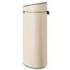 Touch Bin New, 40L Soft Beige 8710755200748 Brabantia 96dpi 1000x1000px 7 NR 27514