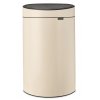 Touch Bin New, 40L Soft Beige 8710755200748 Brabantia 96dpi 1000x1000px 7 NR 27513