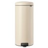 NewIcon Pedal Bin, 30L Soft Beige 8710755149962 Brabantia 96dpi 1000x1000px 7 NR 27502