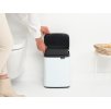 Bo Waste Bin, 7L White 8710755222368 Brabantia 300dpi 2000x2000px 9 NR 30287