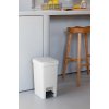 StepUp Pedal Bin 16L Light Grey 8710755800221 Brabantia 96dpi 2000x2000px 9 NR 32093