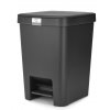 StepUp Pedal Bin 25L Dark Grey 8710755800269 Brabantia 96dpi 2000x2000px 9 NR 31884