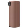NewIcon Pedal Bin, 30L Satin Taupe 8710755234040 Brabantia 96dpi 2000x2000px 9 NR 35945