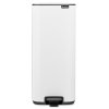Bo Pedal Bin, 30L White 8710755236921 Brabantia 96dpi 2000x2000px 9 NR 49438