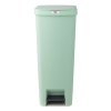 StepUp Pedal Bin 40L Jade Green 8710755800108 Brabantia 96dpi 1000x1000px 7 NR 24984