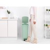 StepUp Pedal Bin 40L Jade Green 8710755800108 Brabantia 96dpi 1000x1000px 7 NR 24930