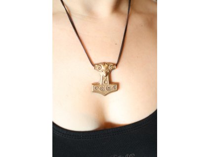 Havraní Thorovo kladivo