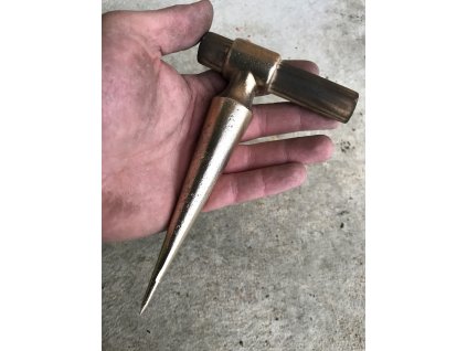 7588F040 921A 46F2 BB33 C83D02186073