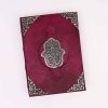 Červený Zápisník z Hrubé Kůže - Zinkový Dekor - Hamsa - 200 Stran s Ozdobním Okrajem - 26x18cm