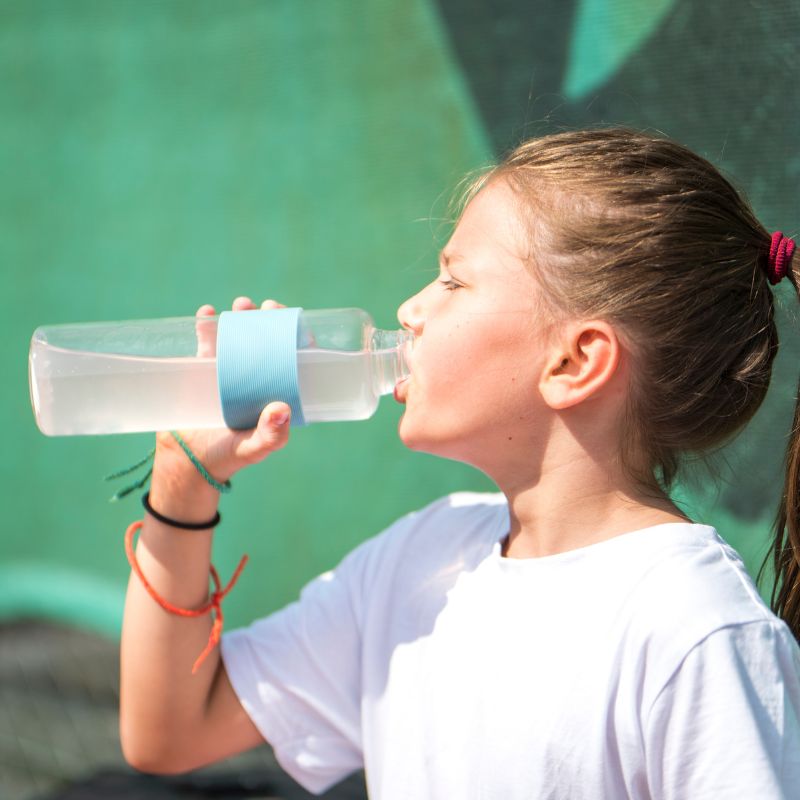 Brainmarket spolu s Lokni přináší školám čistou vodu