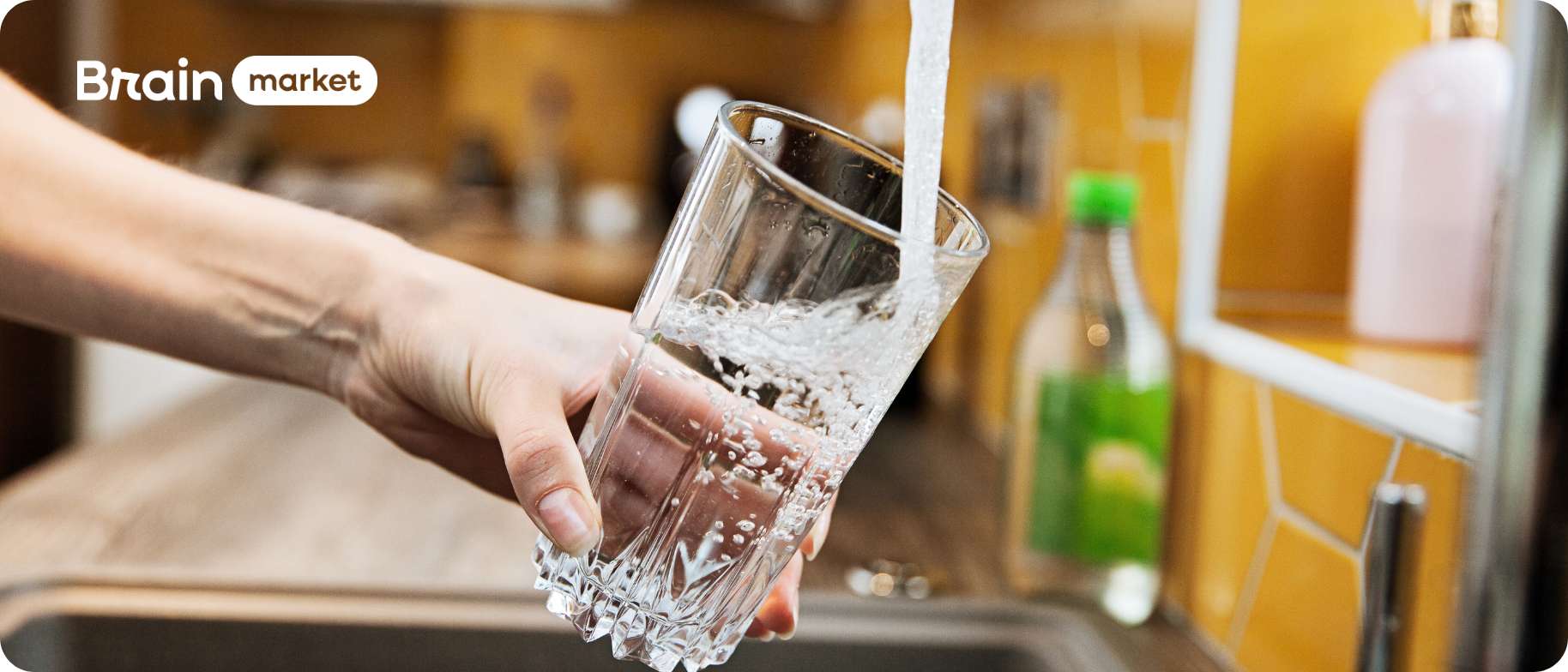 Tajemství čisté vody: Proč filtrovat vodu v domácnosti