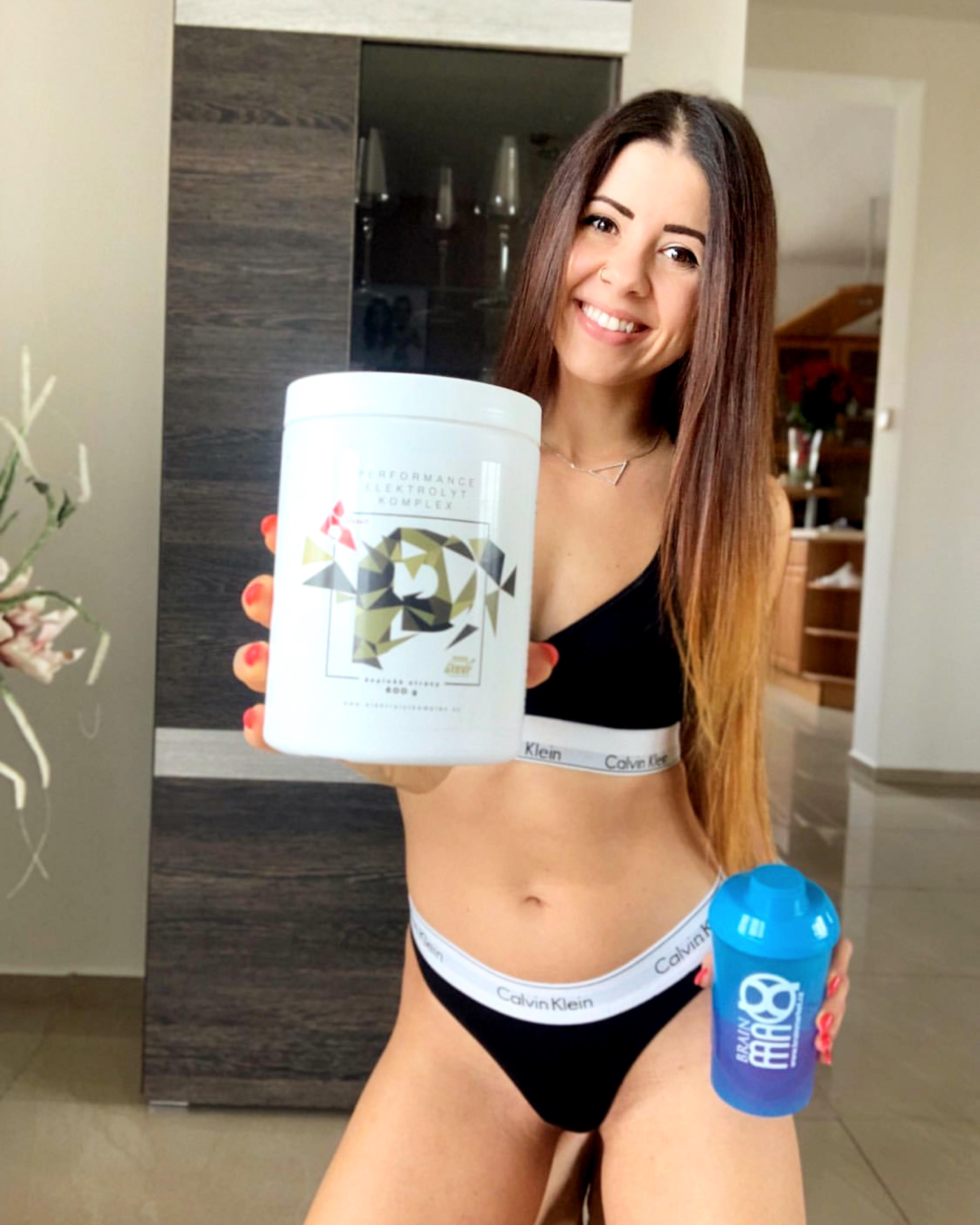 BrainMax Performance Amino Electrolytes Complex, EAA + Elektrolyty, 600g Příchuť: Tropic Obrázek
