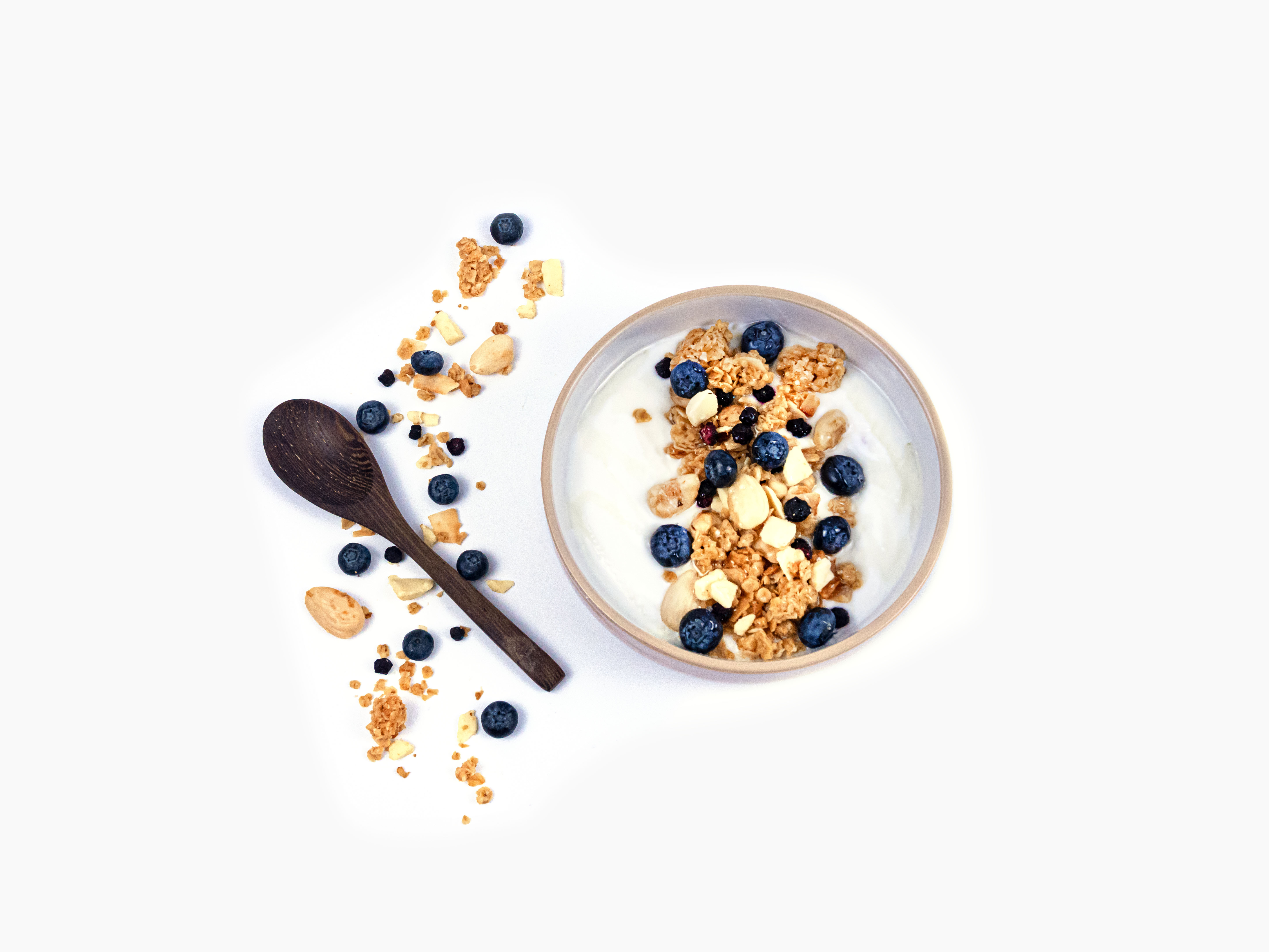 BrainMax Pure Blueberry Cheesecake Granola, Borůvky a Bílá čokoláda, BIO, 30 g Obrázek