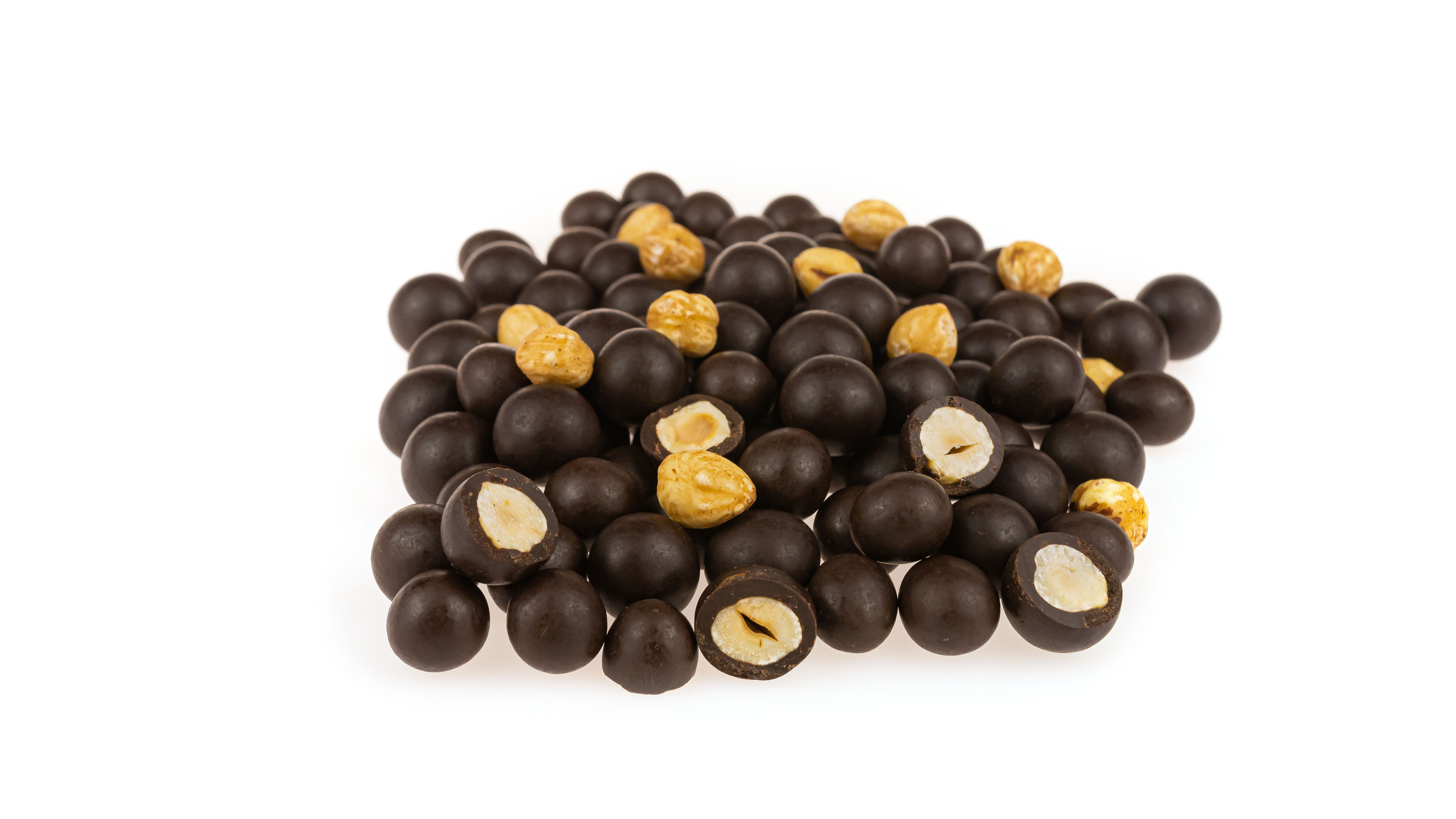 BrainMax Pure Lískové ořechy v hořké čokoládě, 285 g Obrázek