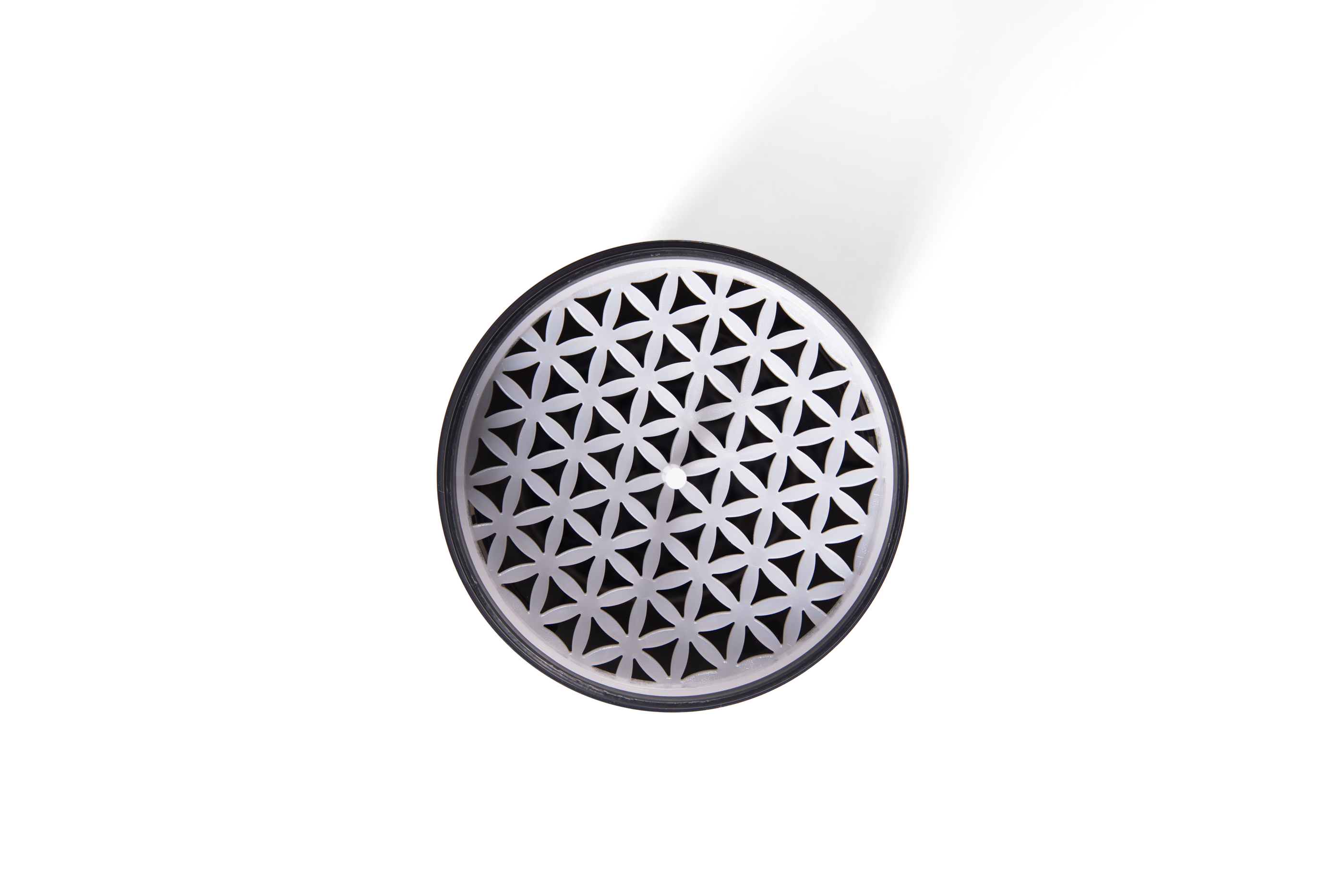 BrainMax vícedílný plastový shaker (šejkr), černý, 700 ml Obrázek