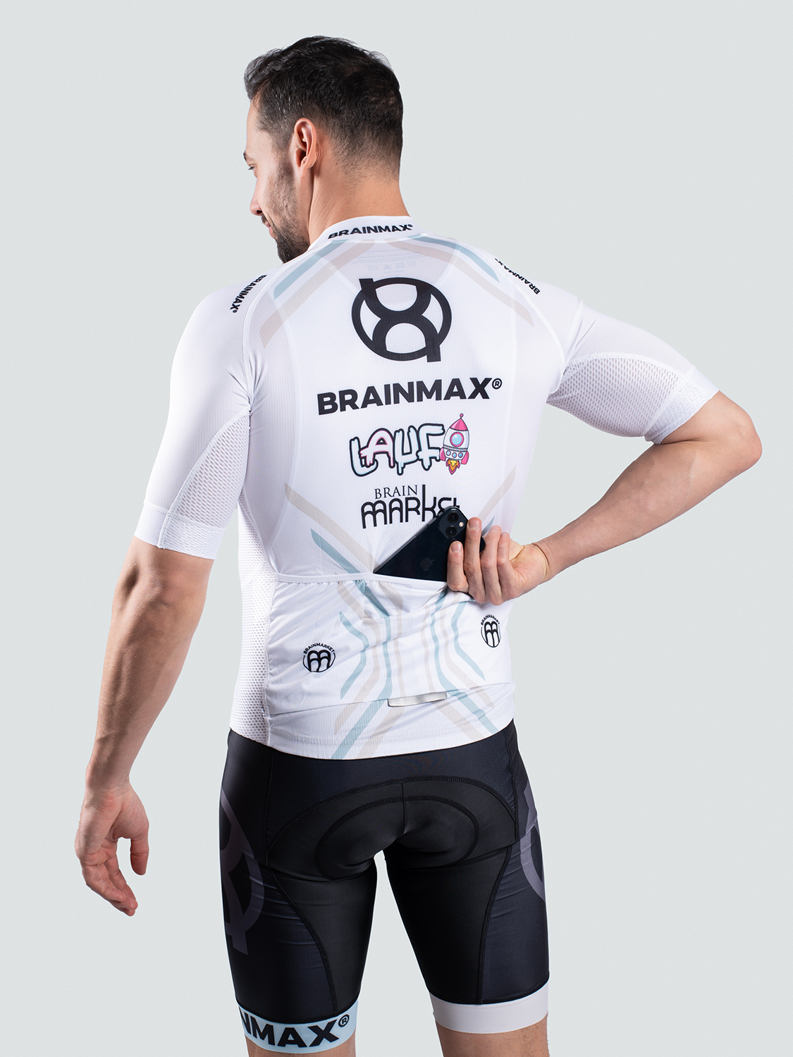 BrainMax LAUF cyklistický set, bílý dres a černé kraťasy se šlemi Velikost: XL Obrázek