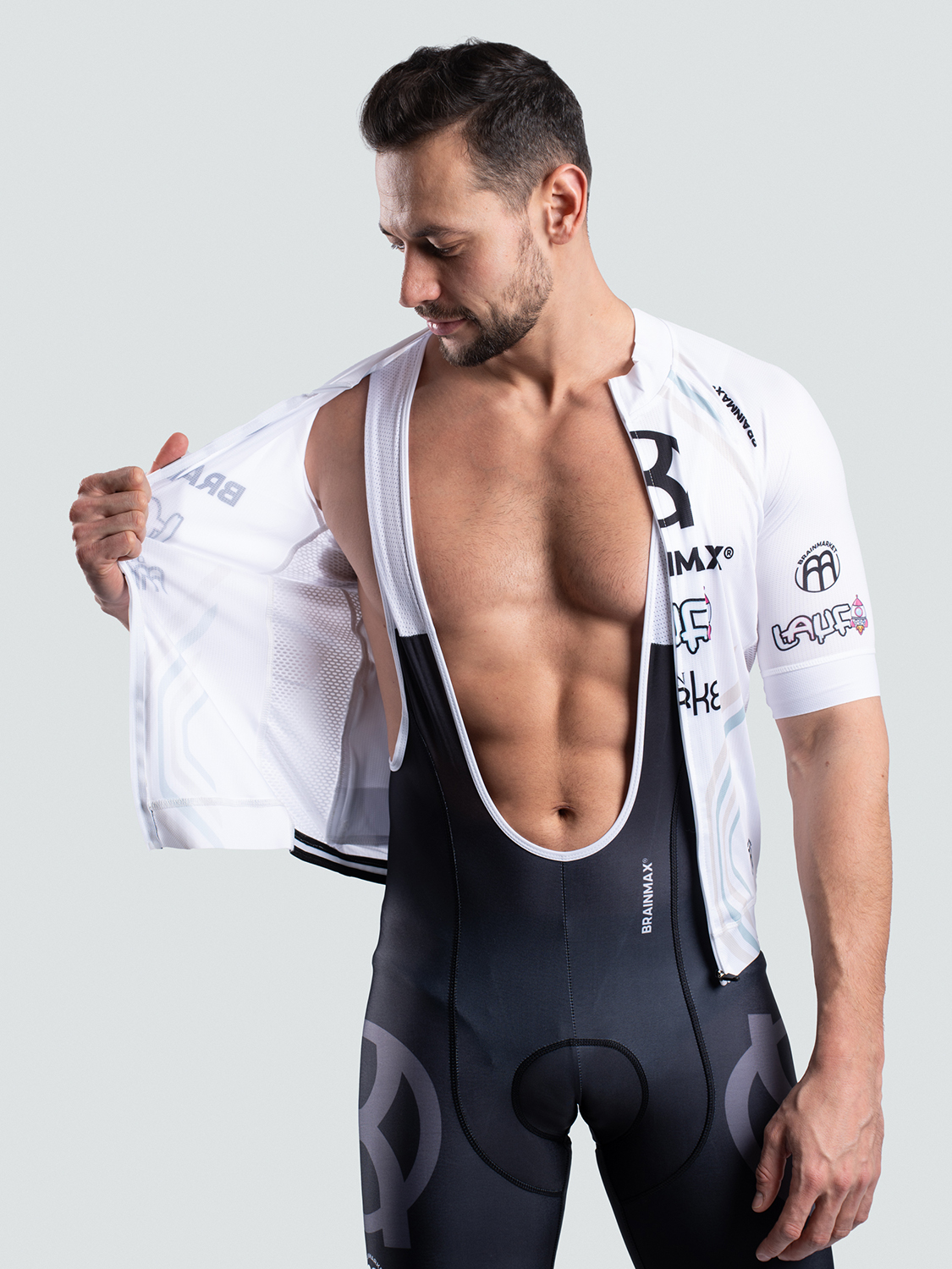 BrainMax LAUF cyklistický set, bílý dres a černé kraťasy se šlemi Velikost: XL Obrázek