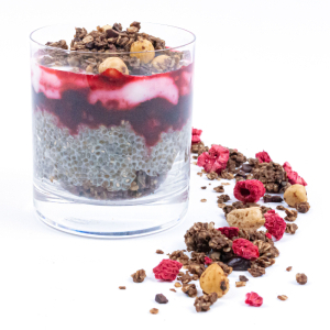 Chia desszert granolával