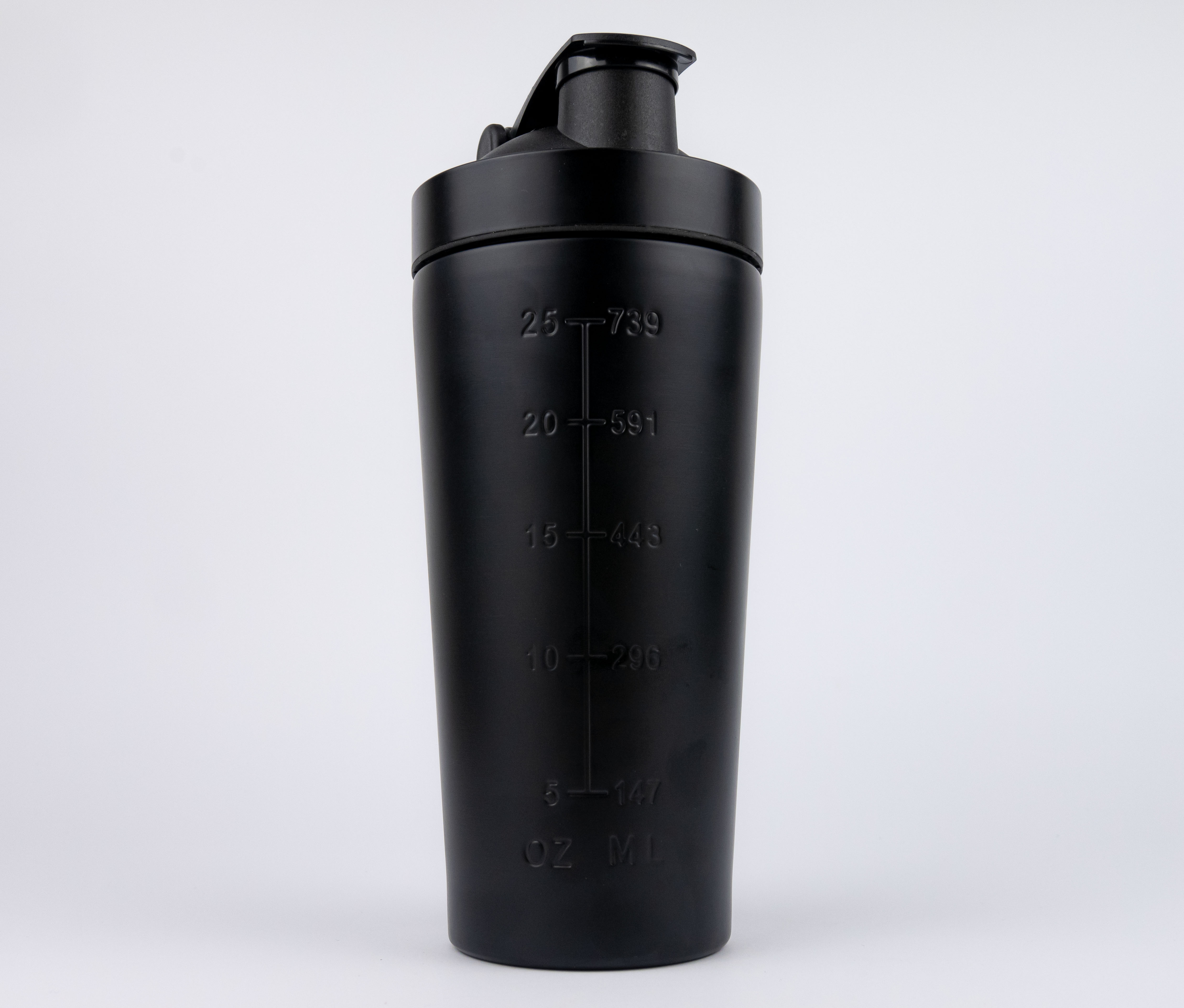 BrainMax Kovový shaker (šejkr), černý, 739 ml Obrázek